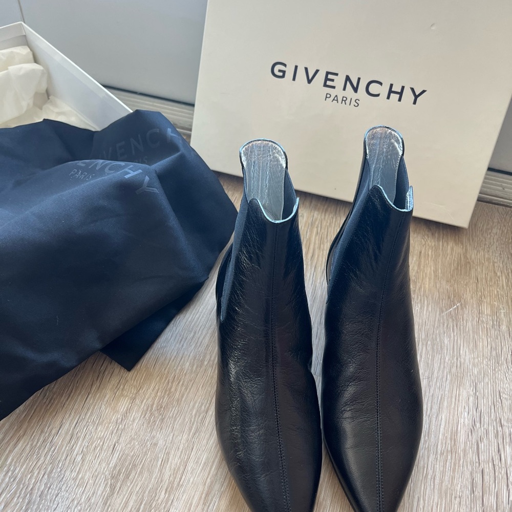 Givenchy black ankle boots size 37